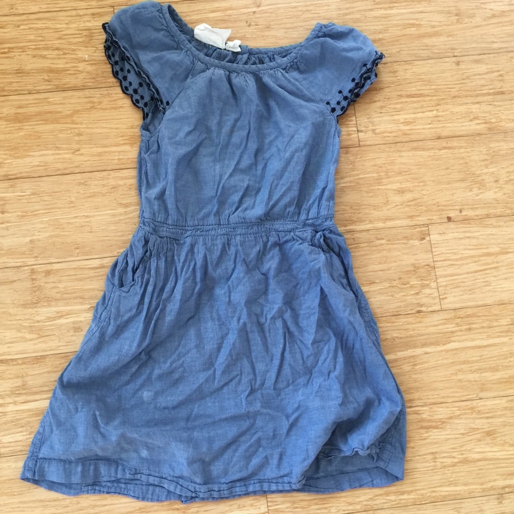 Girls dress
